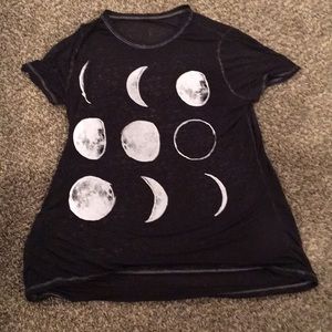 Black moon graphic tee